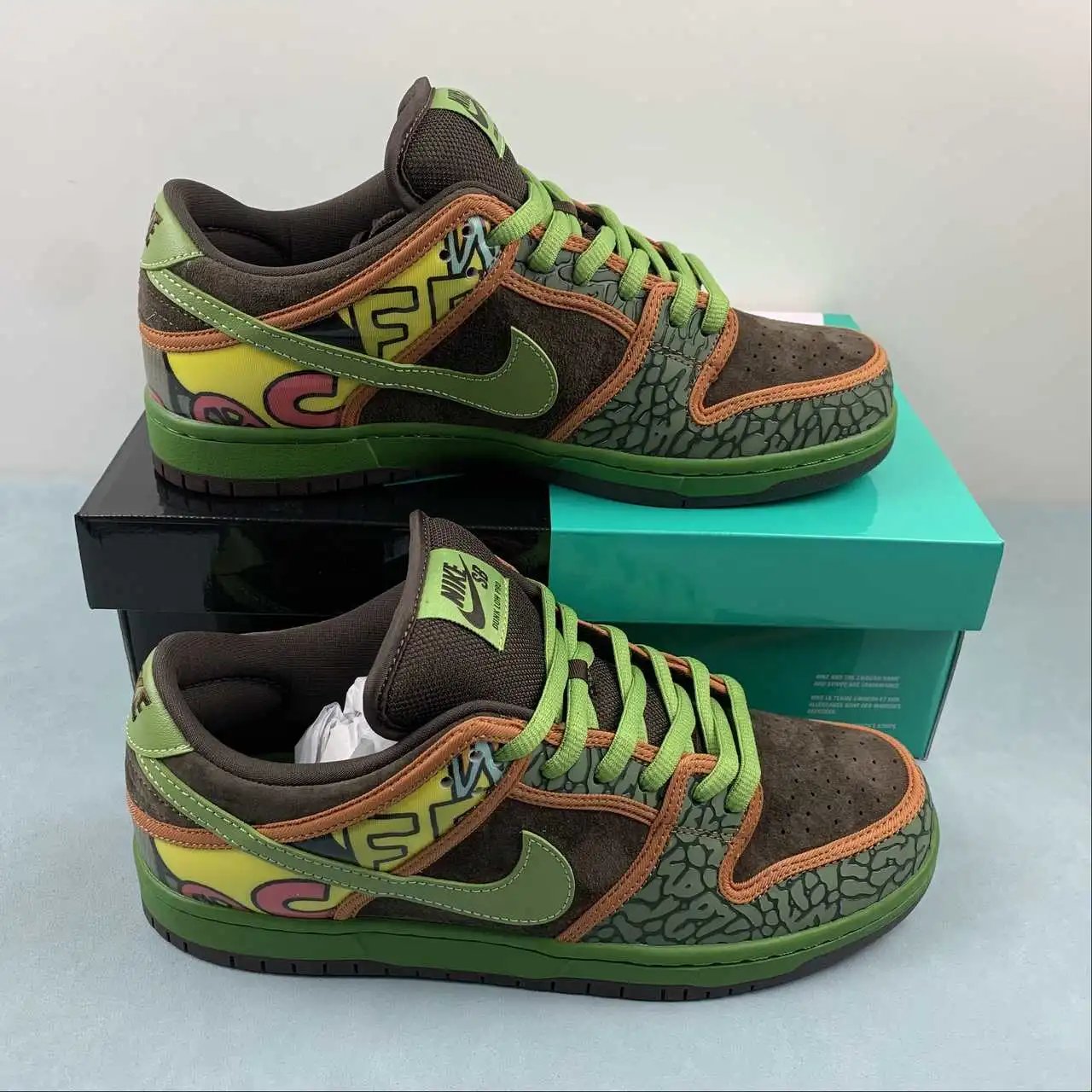 Nike Dunk Low 789841-332