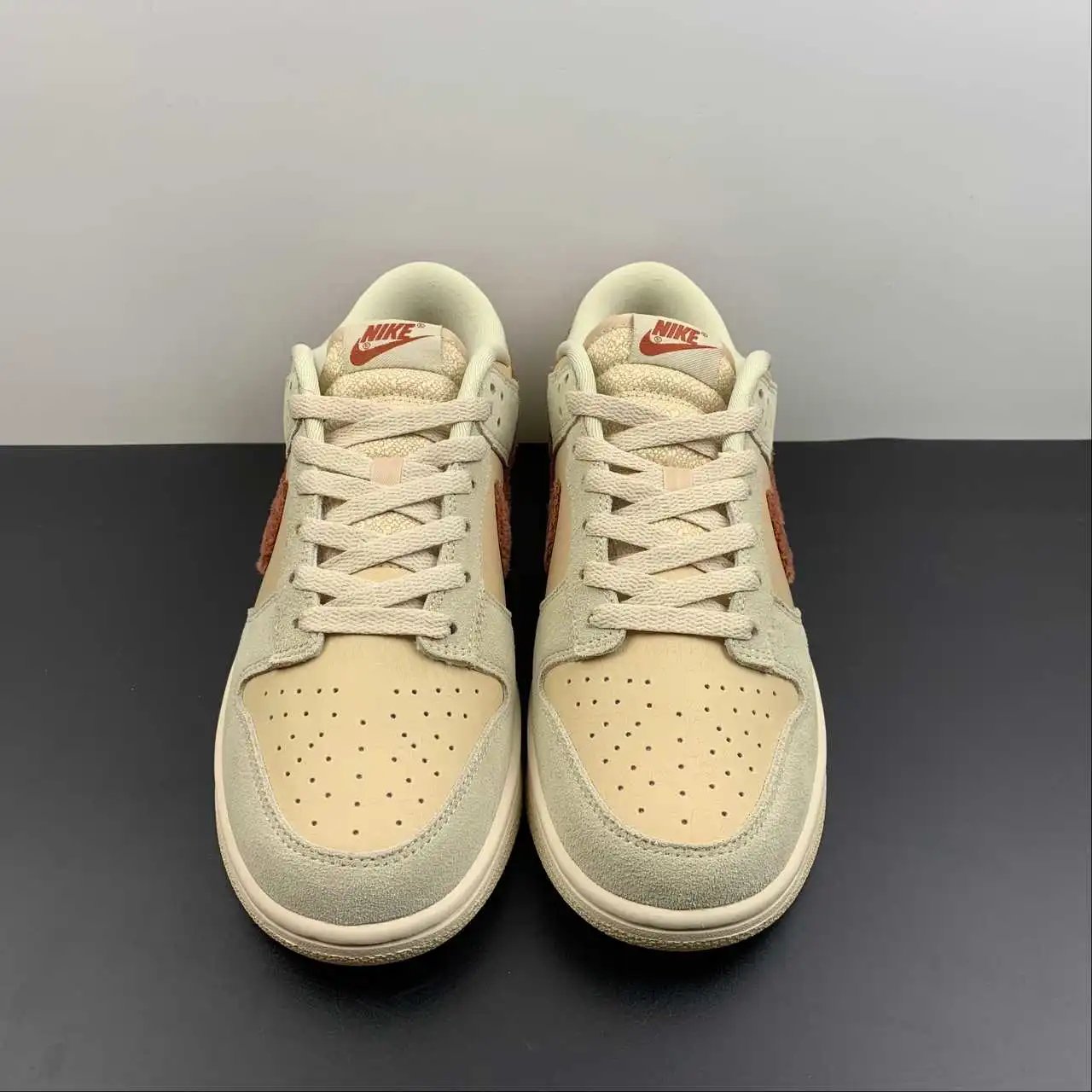 Nike Dunk Low DZ4706-200 thumbnail 3