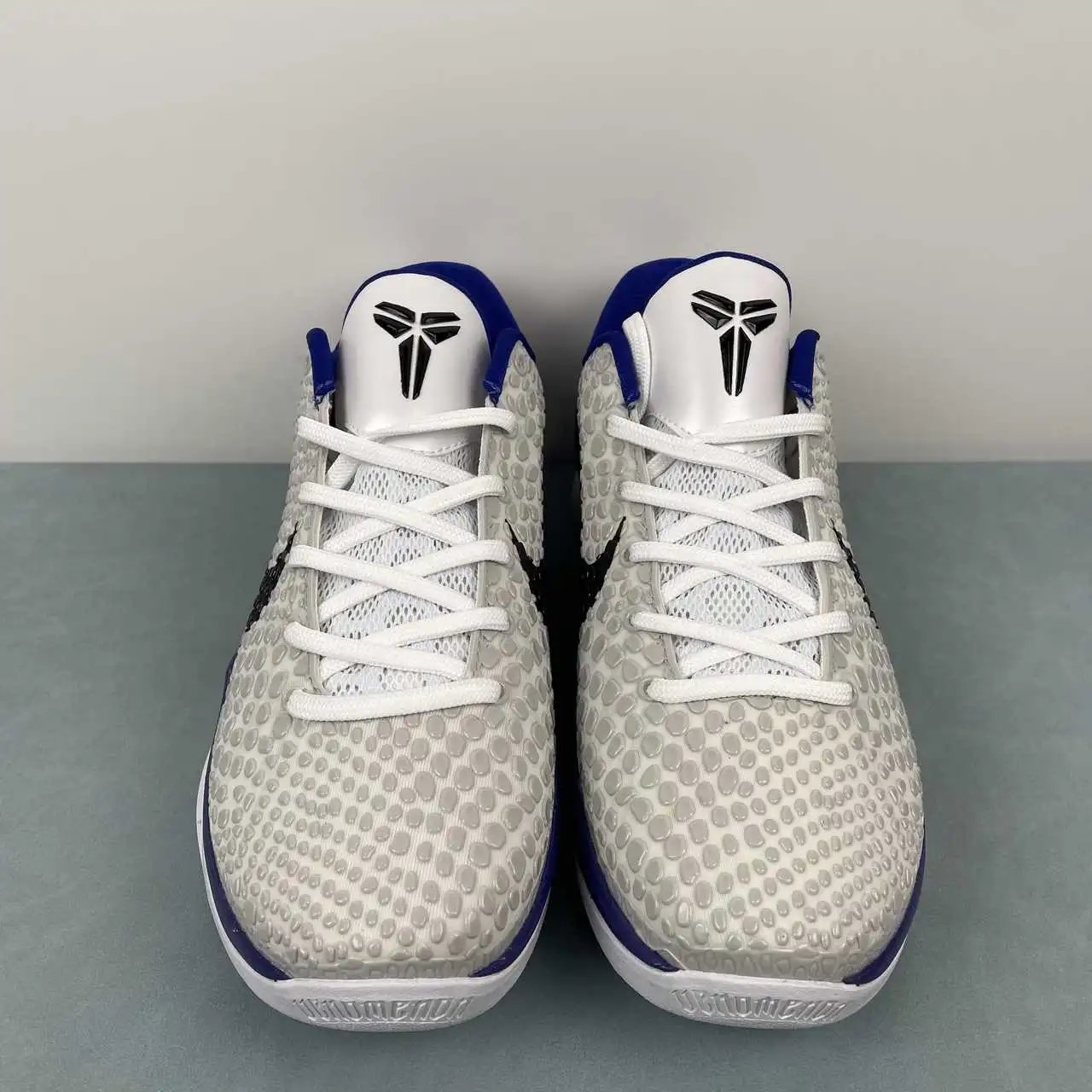 Nike Kobe 429659-100 thumbnail 4