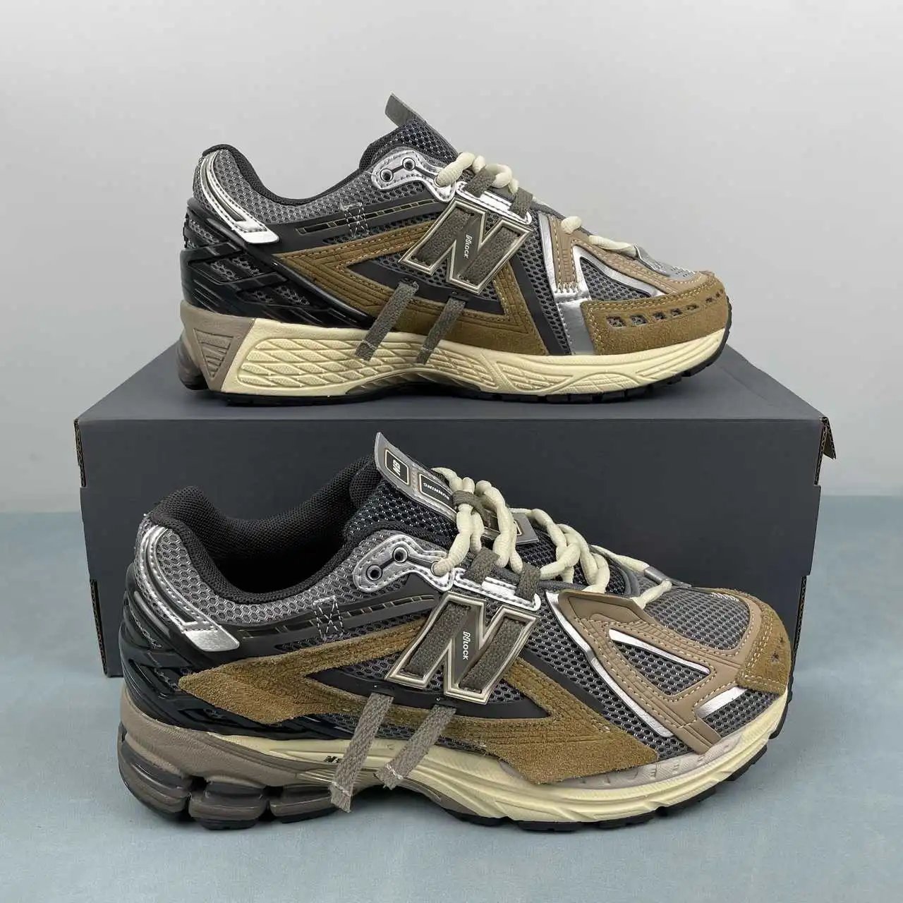 New Balance 1906 U1906AA