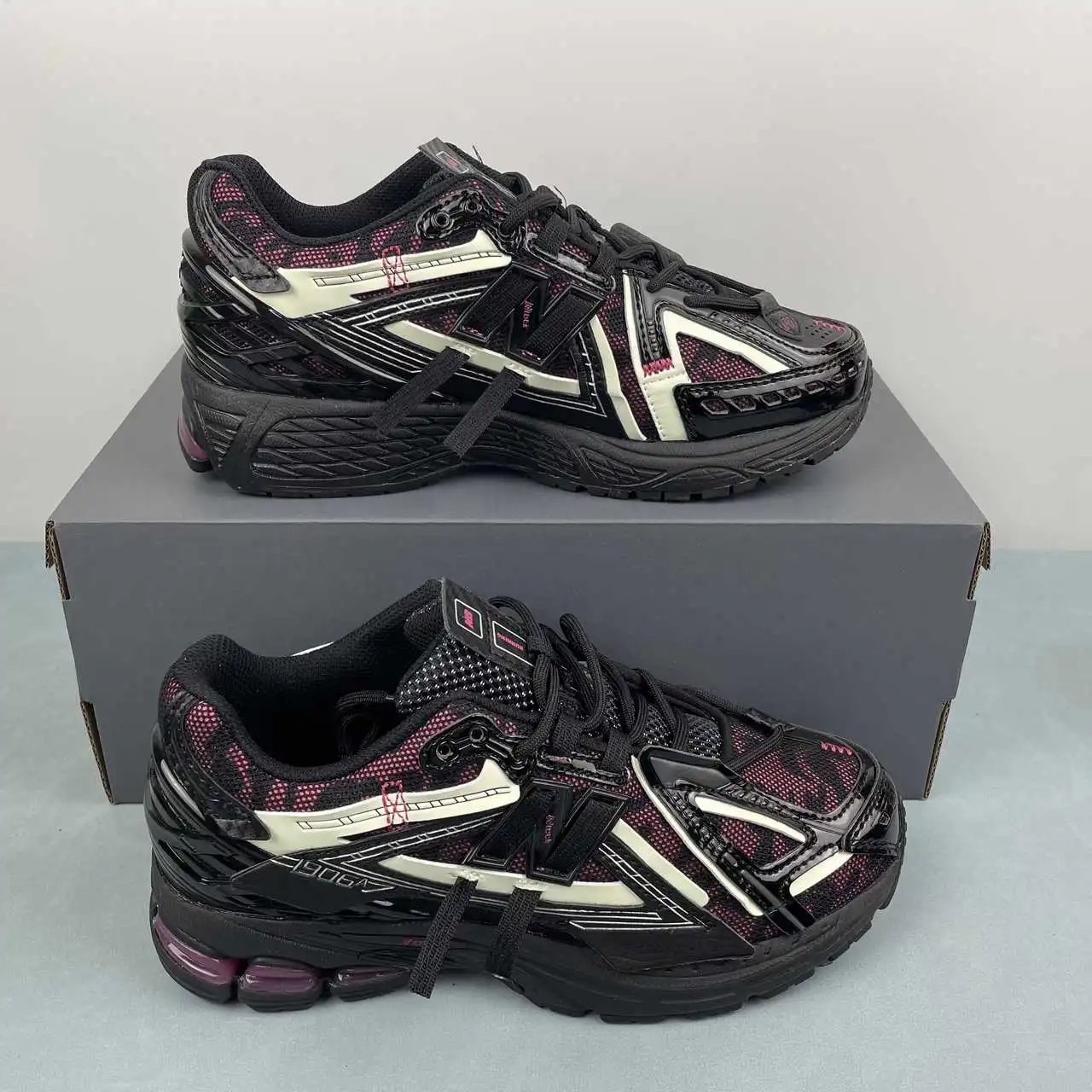 New Balance 1906 U1906AD