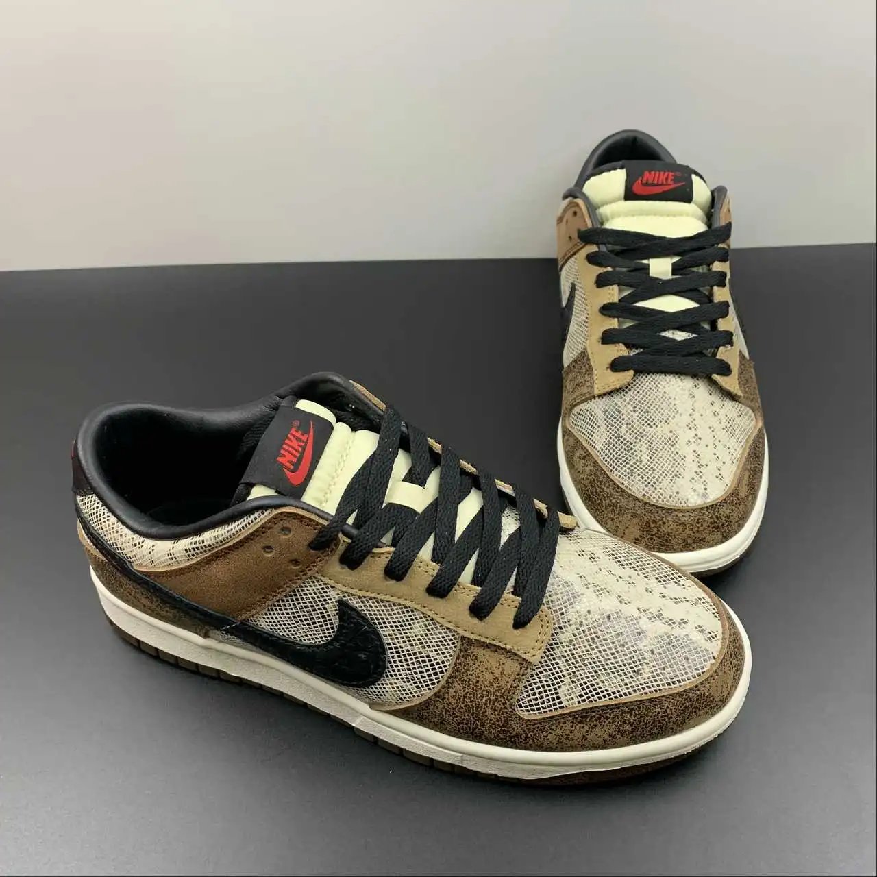Nike Dunk Low FJ5434-120 thumbnail 2