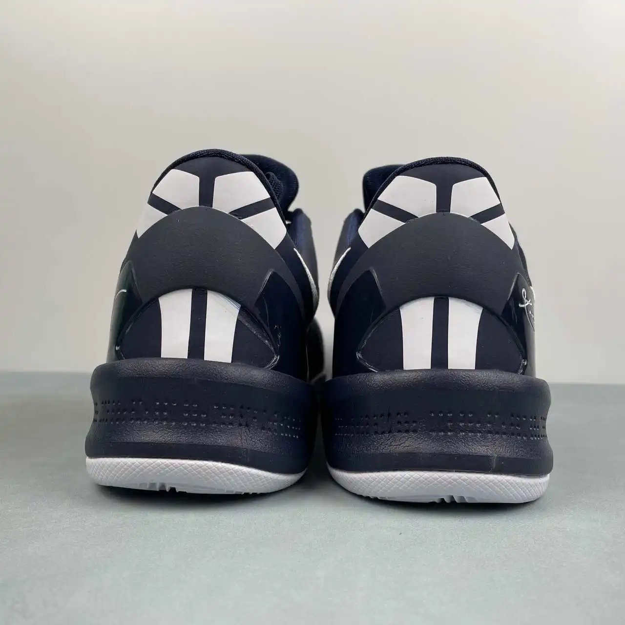 Nike Kobe HF9550-400 thumbnail 4