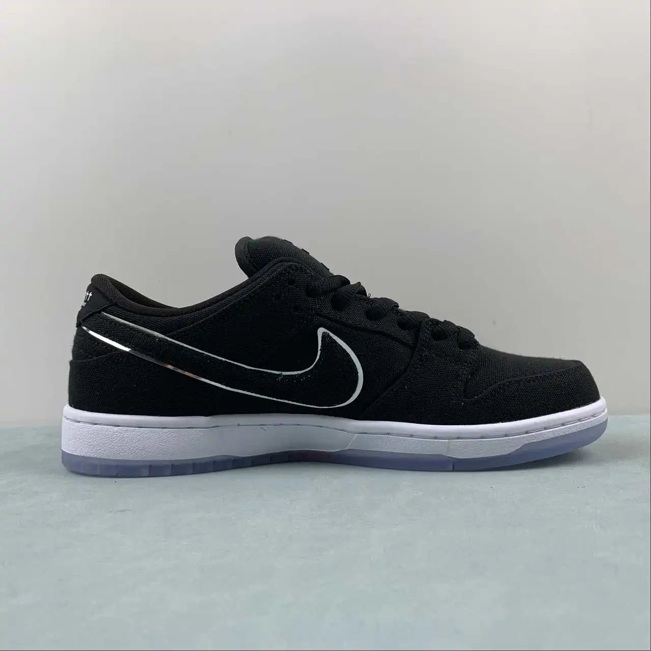 Nike Dunk Low FN4193-013 5