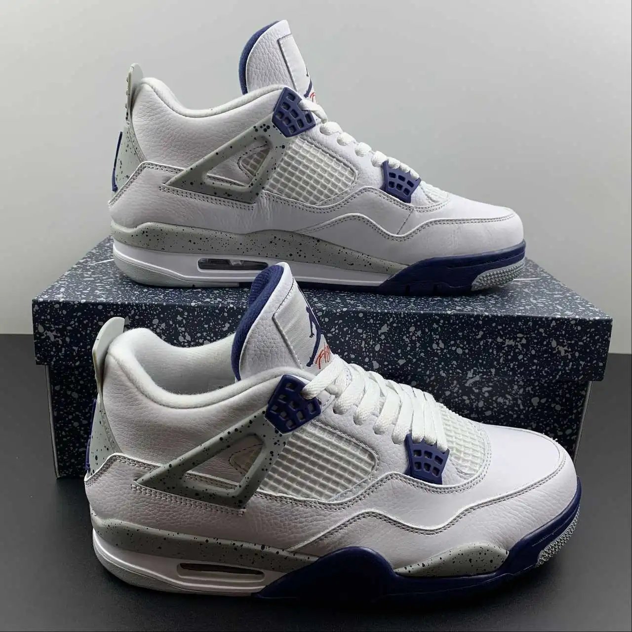 Air Jordan 4 DH6927-140