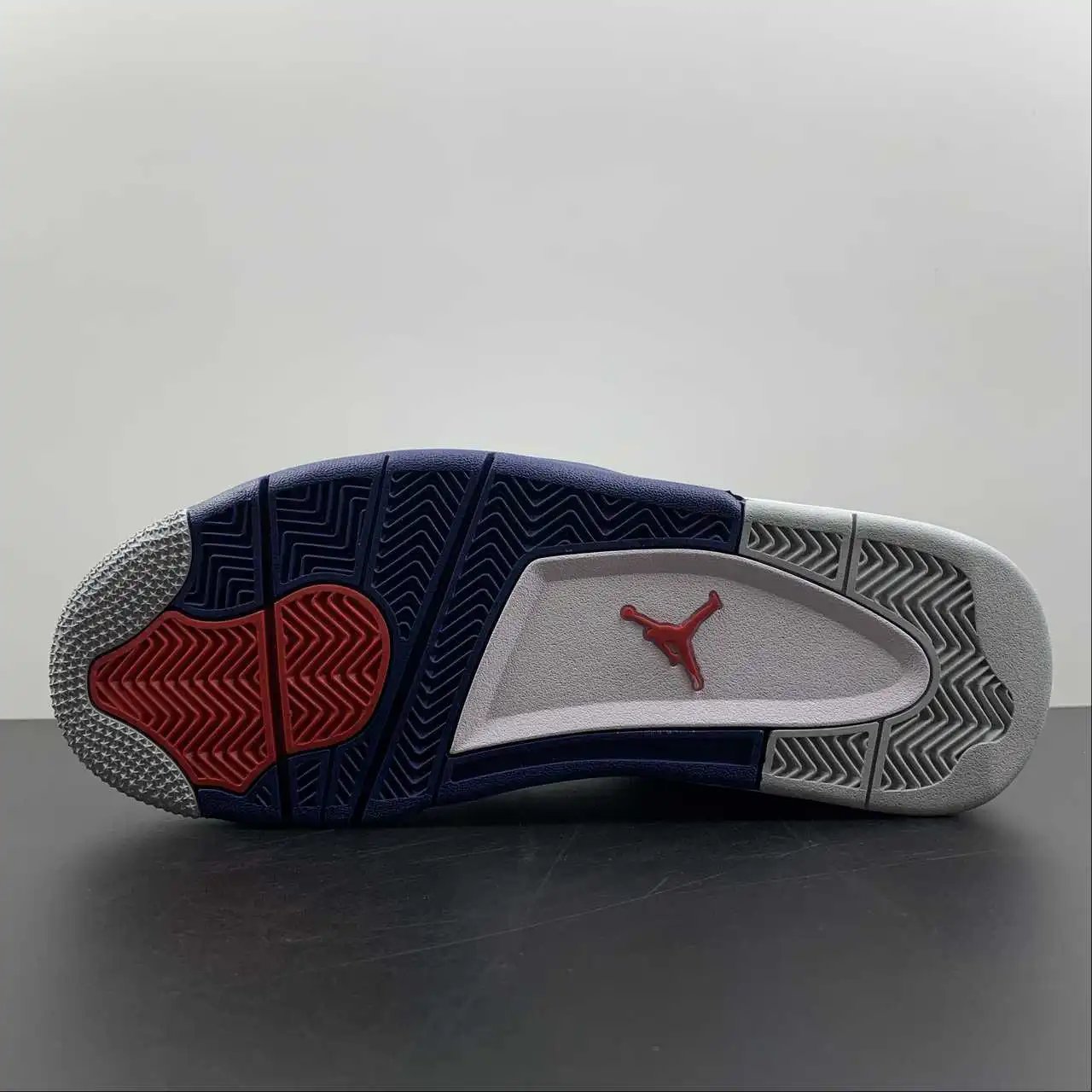Air Jordan 4 DH6927-140 11
