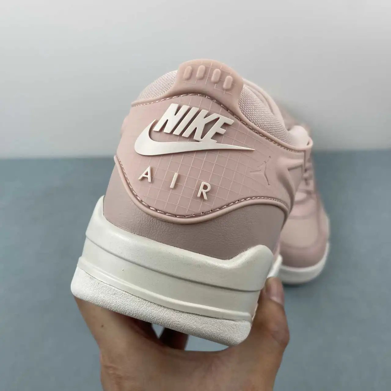 Air Jordan 4 FQ7940-600 9