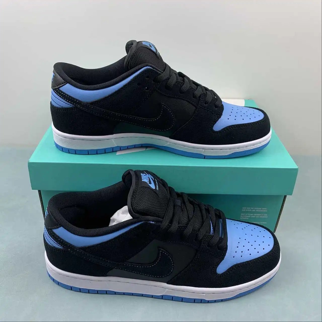Nike Dunk Low 304292-048