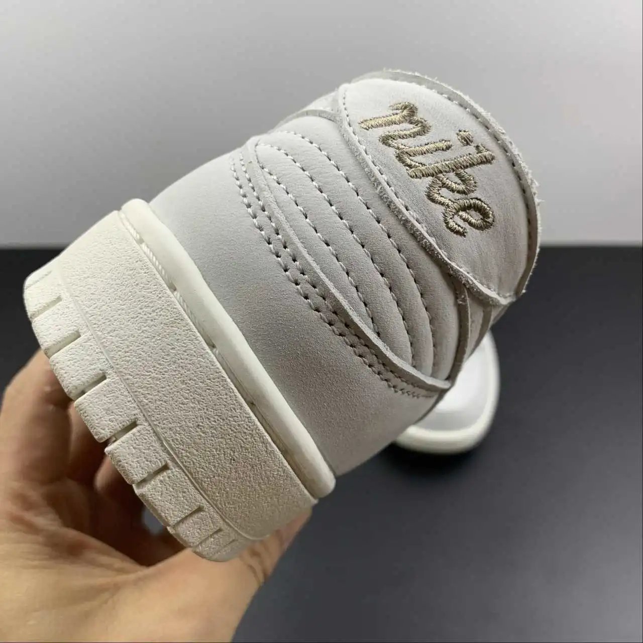 Nike Dunk Low AA4275-001 10