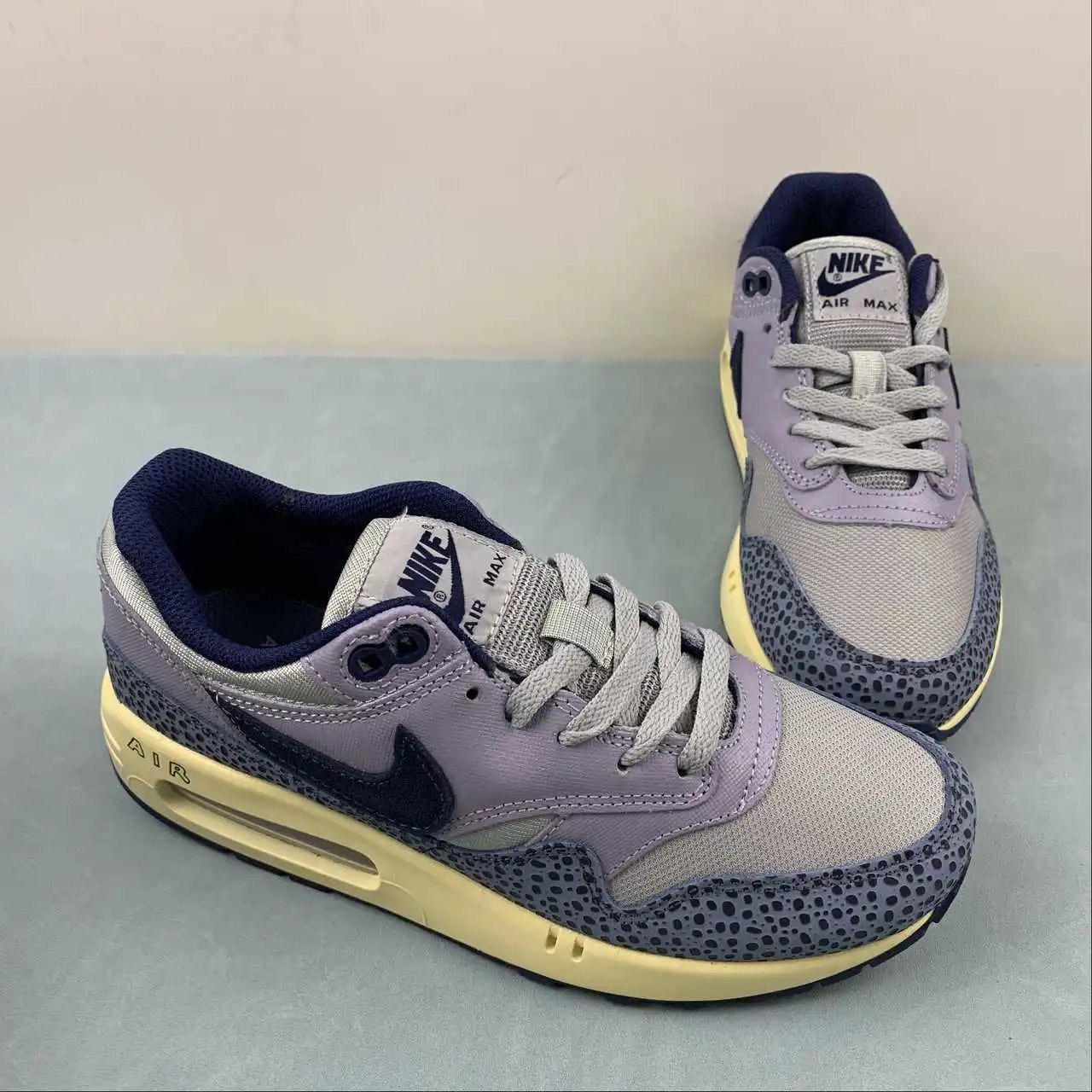 Nike Air Max1 DV7525-001 thumbnail 2