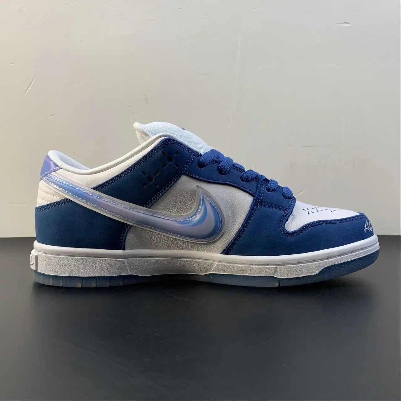 Nike Dunk Low FN7819-400 5