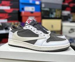 thumbnail for Flyerbuy TS Fashion sneaker (High Quality UM Batch)UM-0200