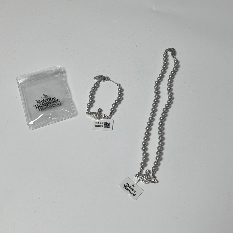 Necklace from Happy Sheep