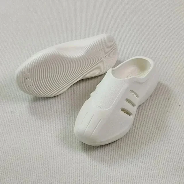 Adidas Slippers Ribbed Three-Stripe Slide product detail image 4