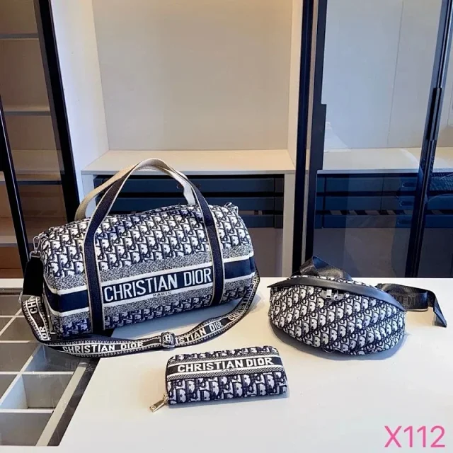 Louis Vuitton Handbags Three-piece handbag set with matching wallet and shoulder strap product detail image 4
