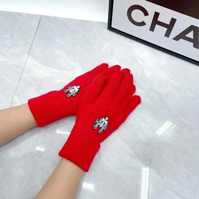 Unbranded Gloves Knitted with embroidered motifs product detail image 7