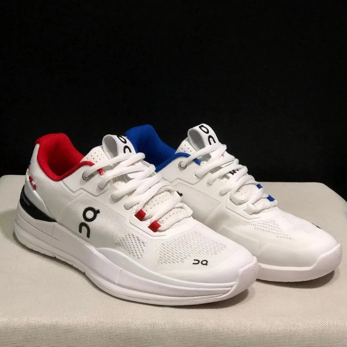 On Sneakers Low-top lace-up knit image 3