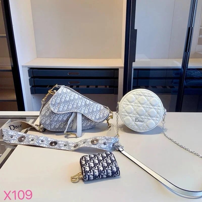 Louis Vuitton Handbags Three-piece handbag set with matching wallet and shoulder strap — 34