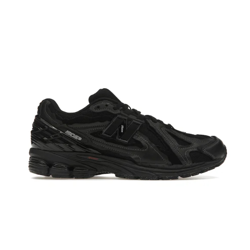 New Balance 990v4 Bl