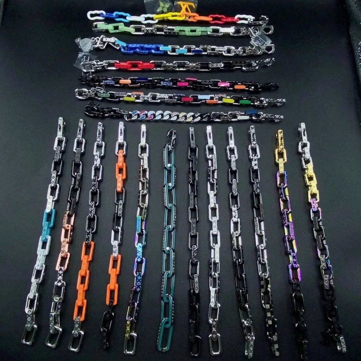 For more styles please contact customer service