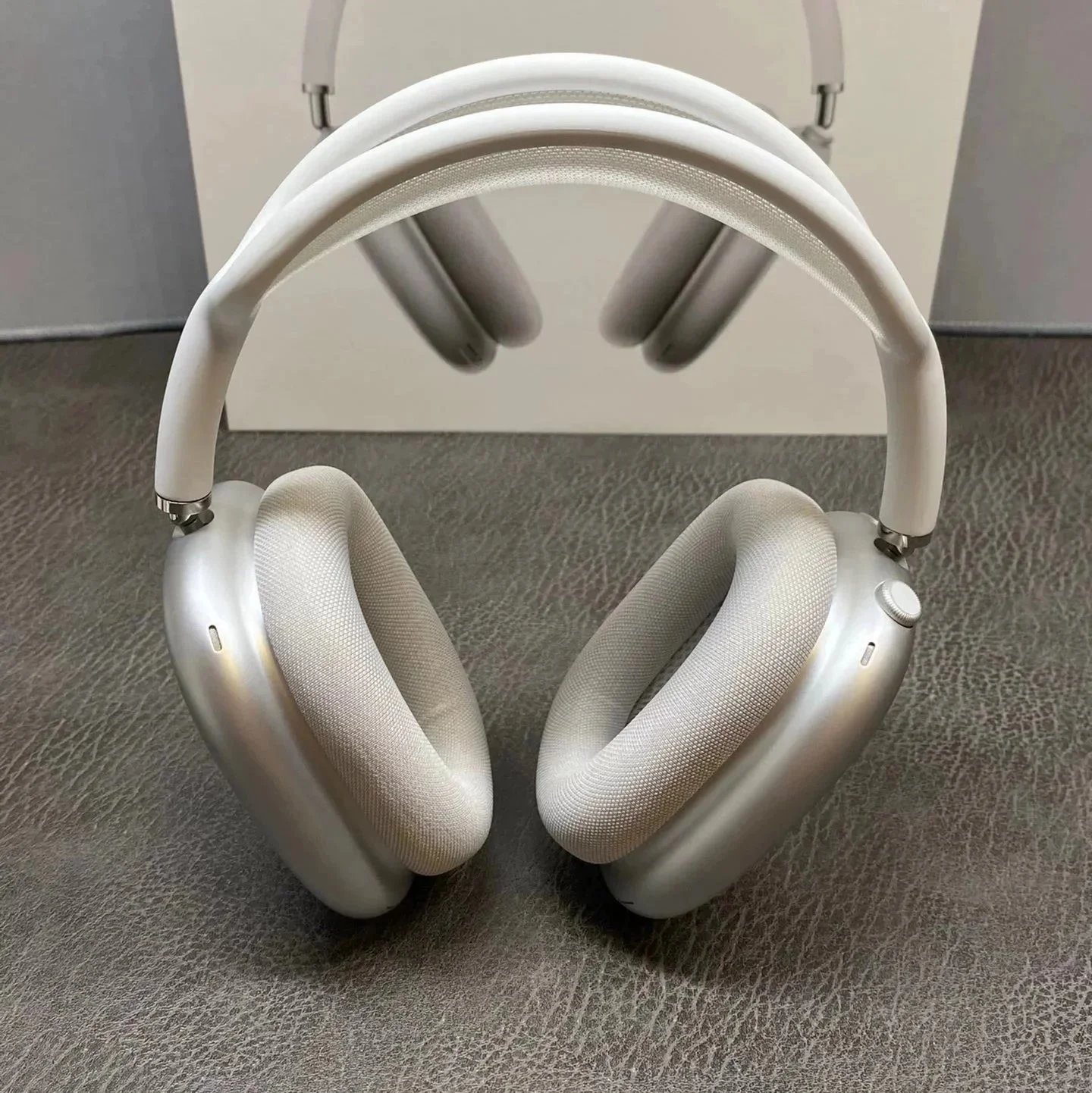 Max Headphones photo 3