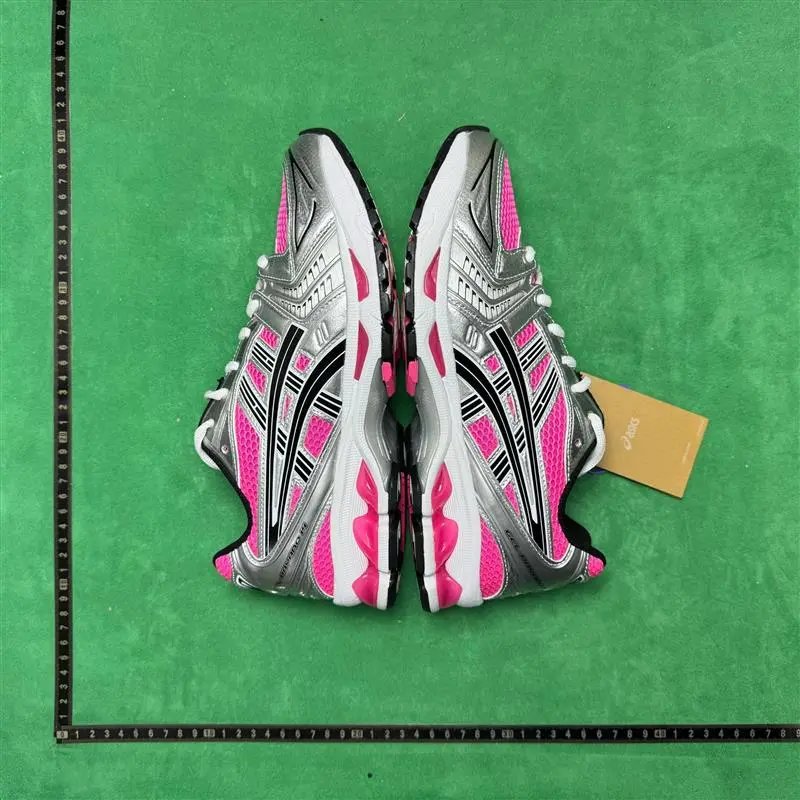Asics Gel-Kayano 14 foto 4