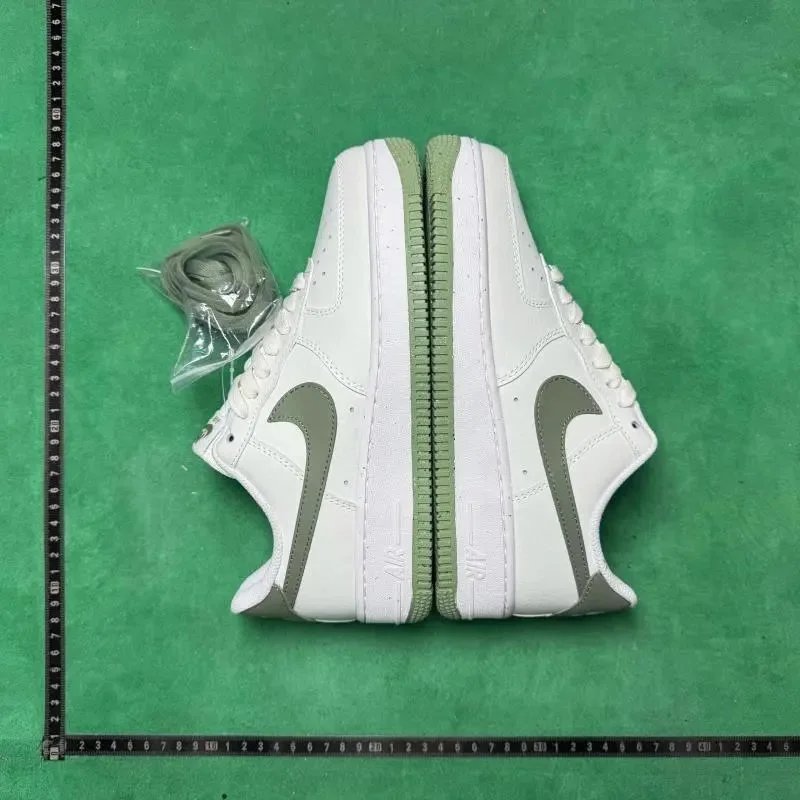 Nike Air Force 1 foto 2