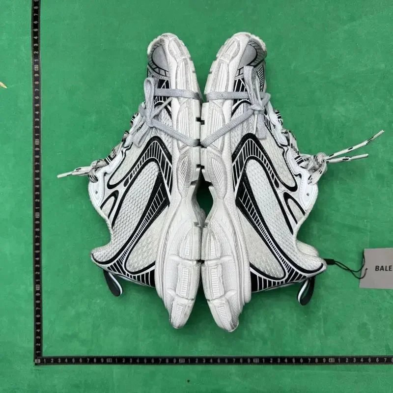 Balenciaga 3XL foto 6