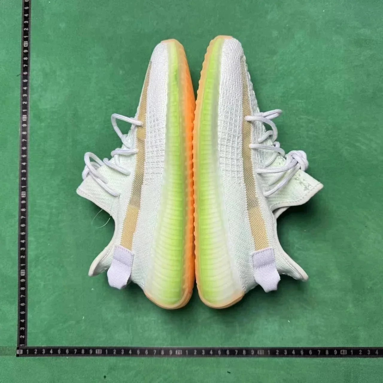 Adidas Originals Yeezy Boost 350 V2 foto 6