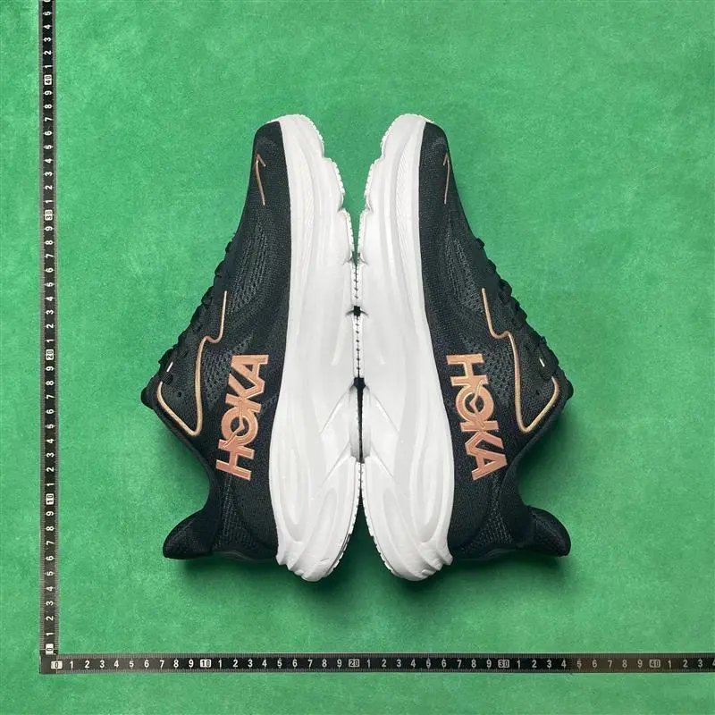 Hoka One One Clifton 10 foto 4