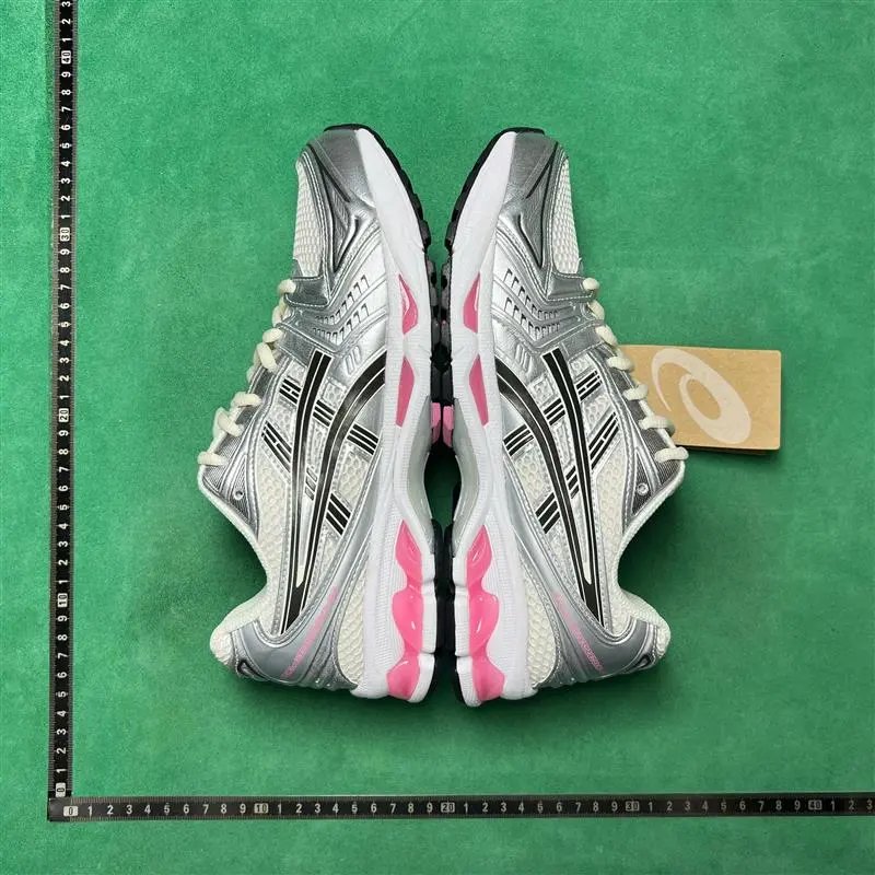 Asics Gel-Kayano 14 foto 3