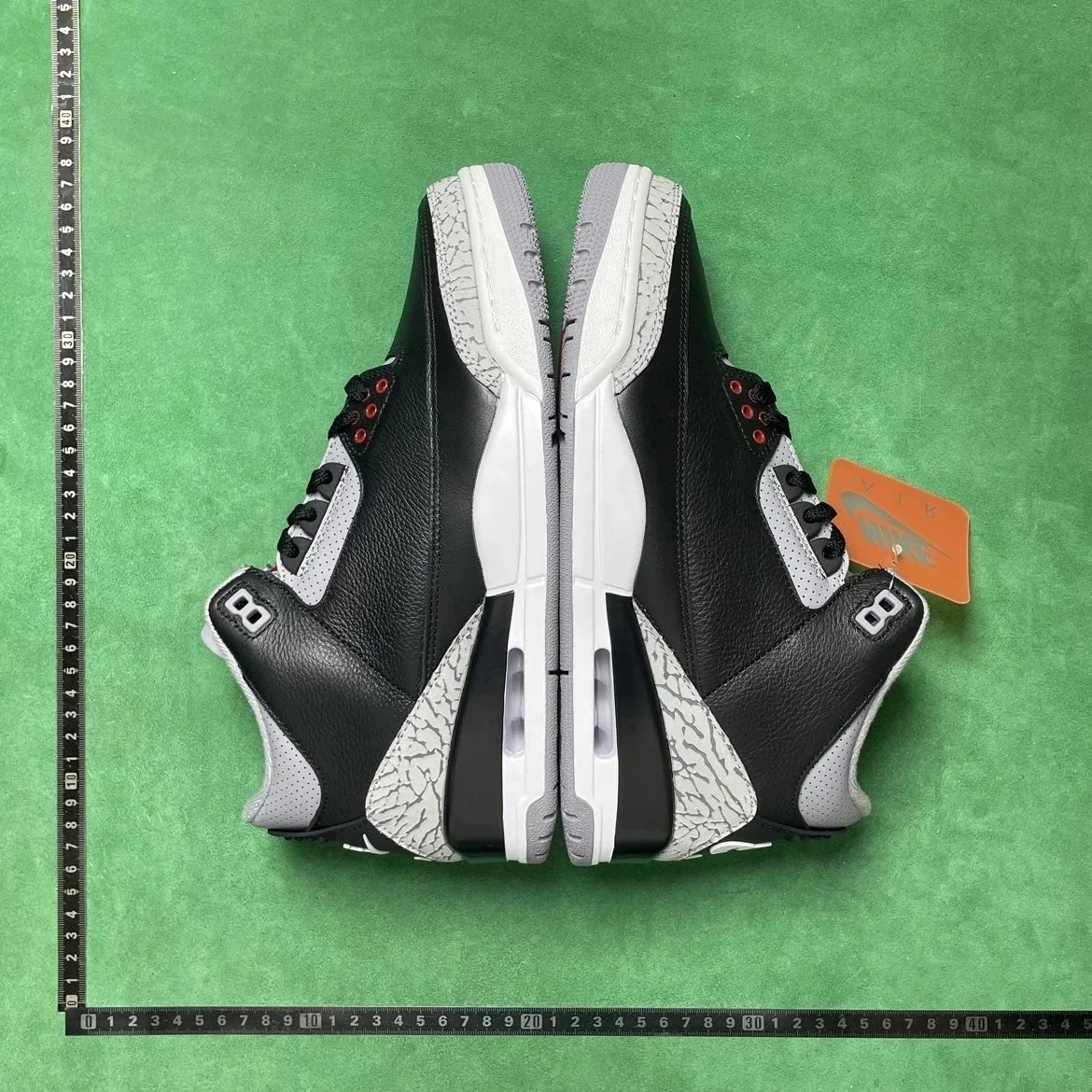 Air Jordan 3 foto 2