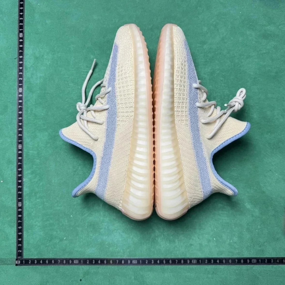 Adidas Originals Yeezy Boost 350 V2