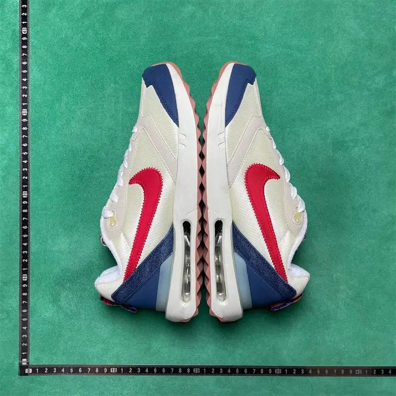 Nike Air Max Dawn foto 5