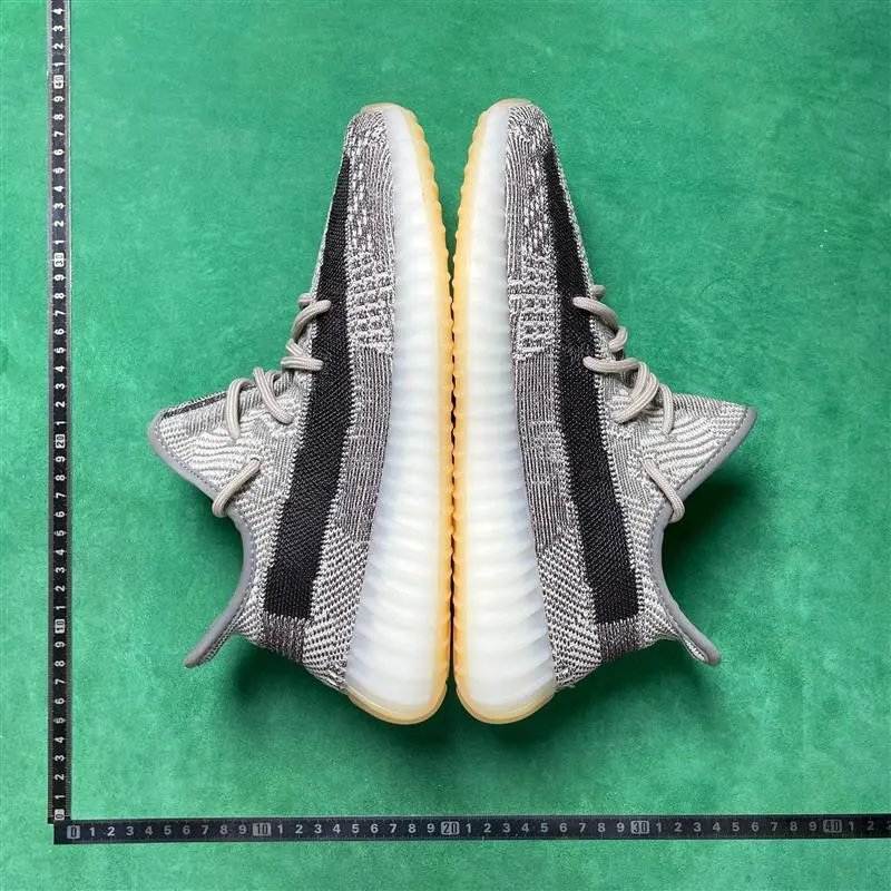 Adidas Originals Yeezy Boost 350 V2 foto 4