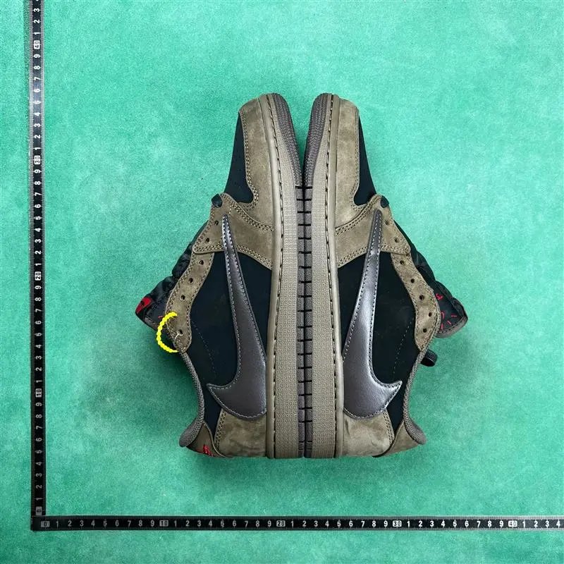 Travis Scott x Jordan Air Jordan 1 Low foto 5