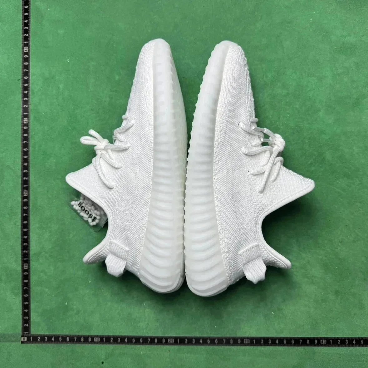 Adidas Originals Yeezy Boost 350 V2