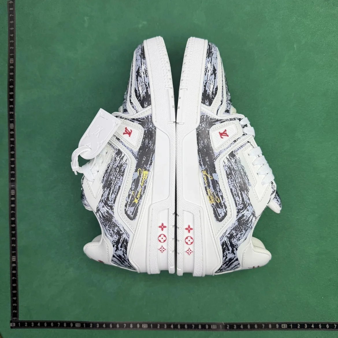 Louis Vuitton Trainer