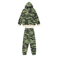 3 camouflage green