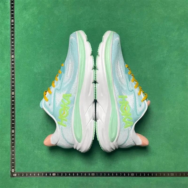 Hoka One One Clifton 10 foto 5