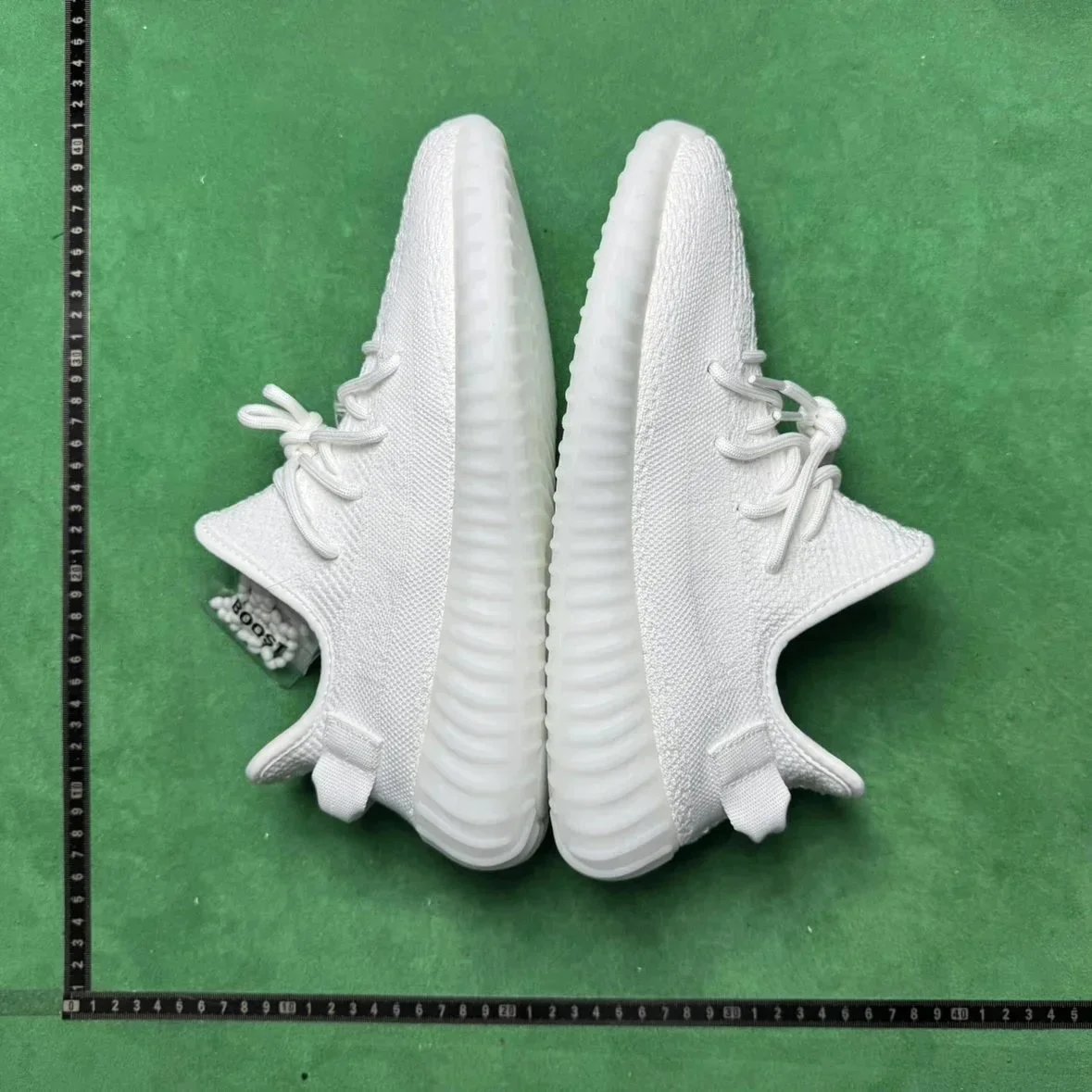 Adidas Originals Yeezy Boost 350 V2