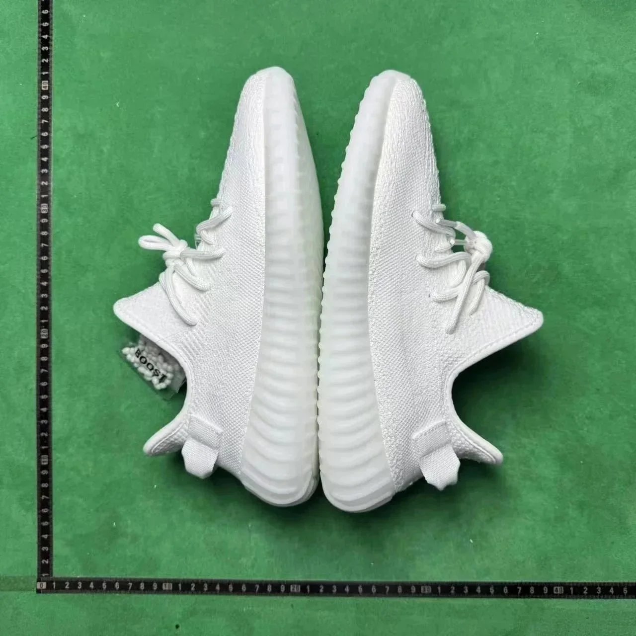 Adidas Originals Yeezy Boost 350 V2