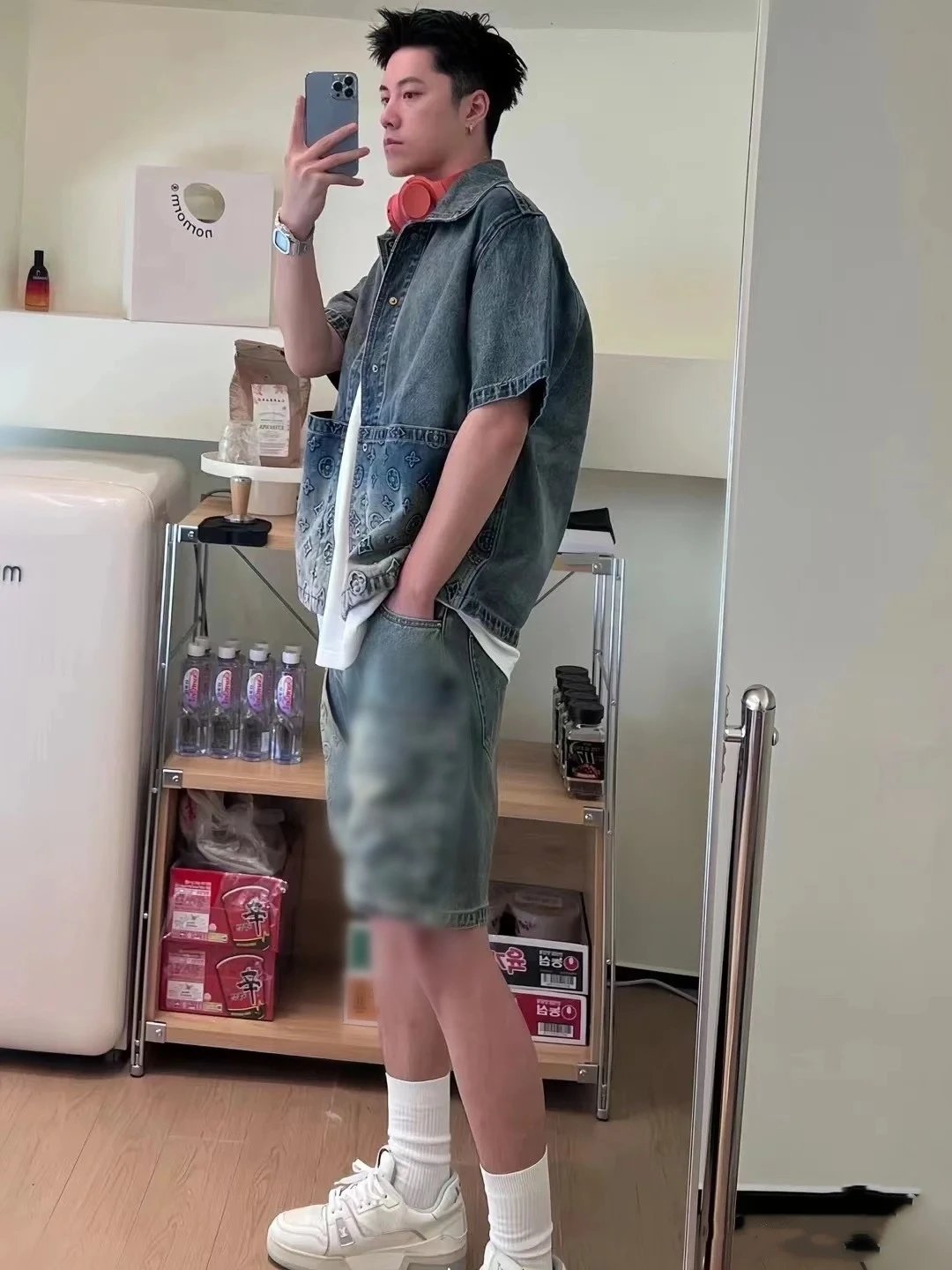 Louis Vuitton Monogram Embossed Cargo Shorts Blue Denim - 14