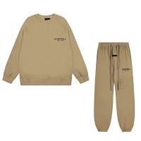 Round-neck-Camel-colored suit