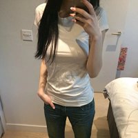Lululemon Tee — seller photo 5