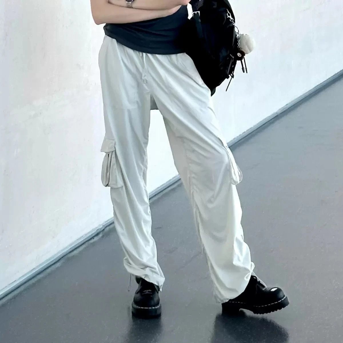 Design Cargo Pants Black Streetwear Wide-Leg Pants - 10