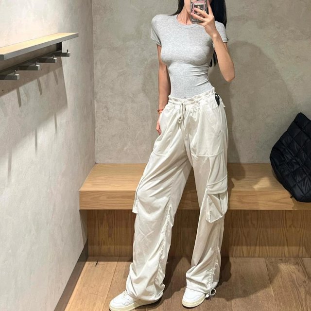 Lululemon Pants: seller detail photo 3