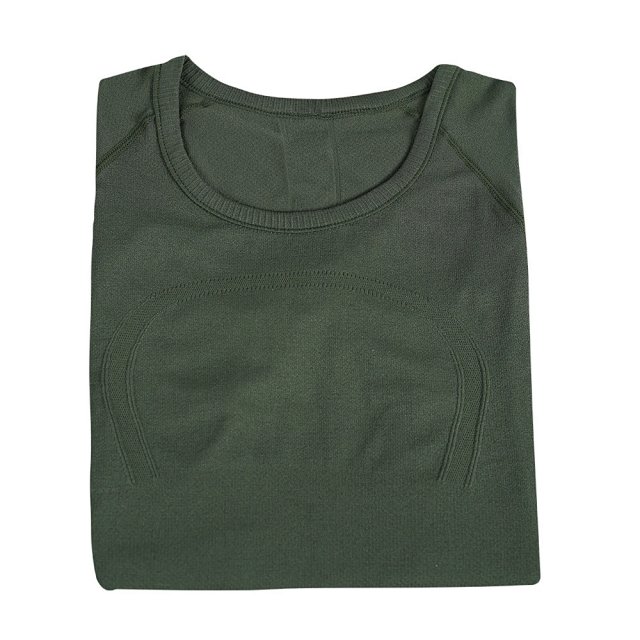 T-shirt: seller detail photo 10