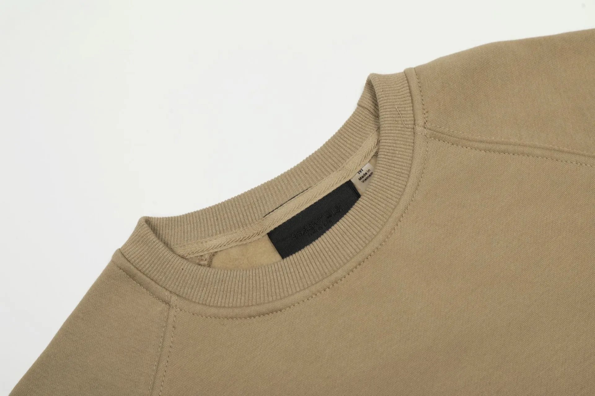 Fear of God Essentials Beige Crewneck Sweatshirt and Joggers Set - 7