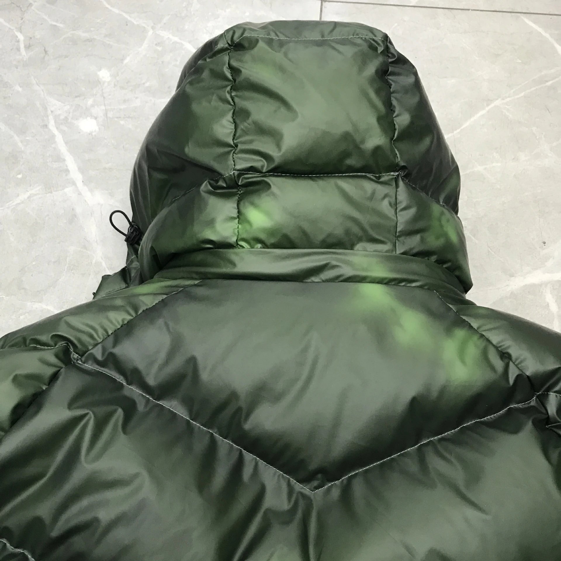 Broken Planet Gradient Green Handprint Down Jacket - 19